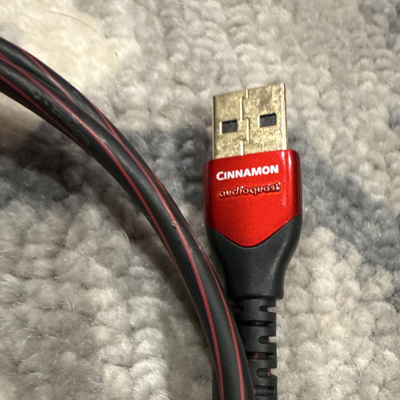 AudioQuest Cinnamon USB-A to USB-C Gold-Plated USB Cable Black/Red .75m