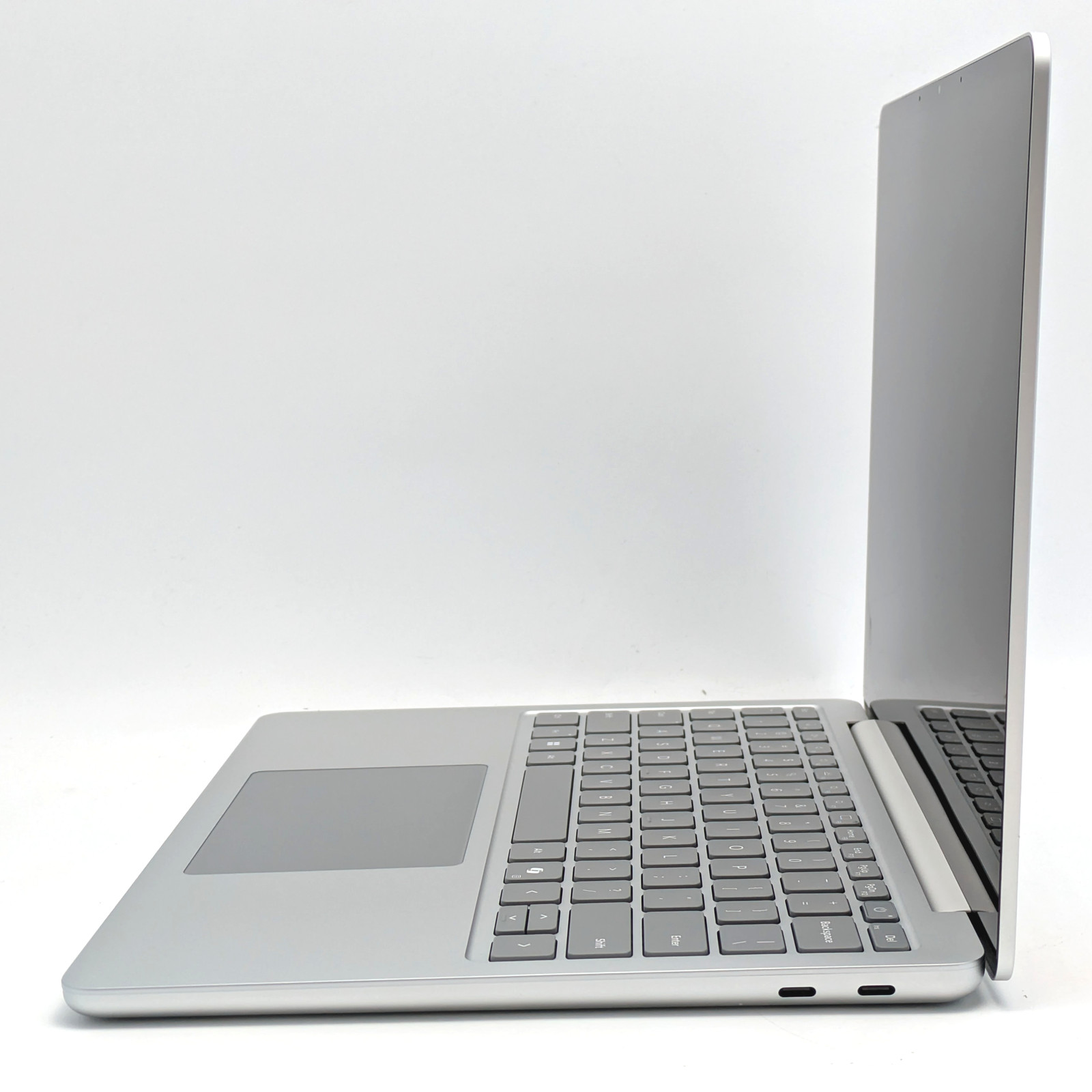 Microsoft Surface Laptop 13″ Snapdragon X Plus 16GB DDR5 256GB UFS Windows 11H