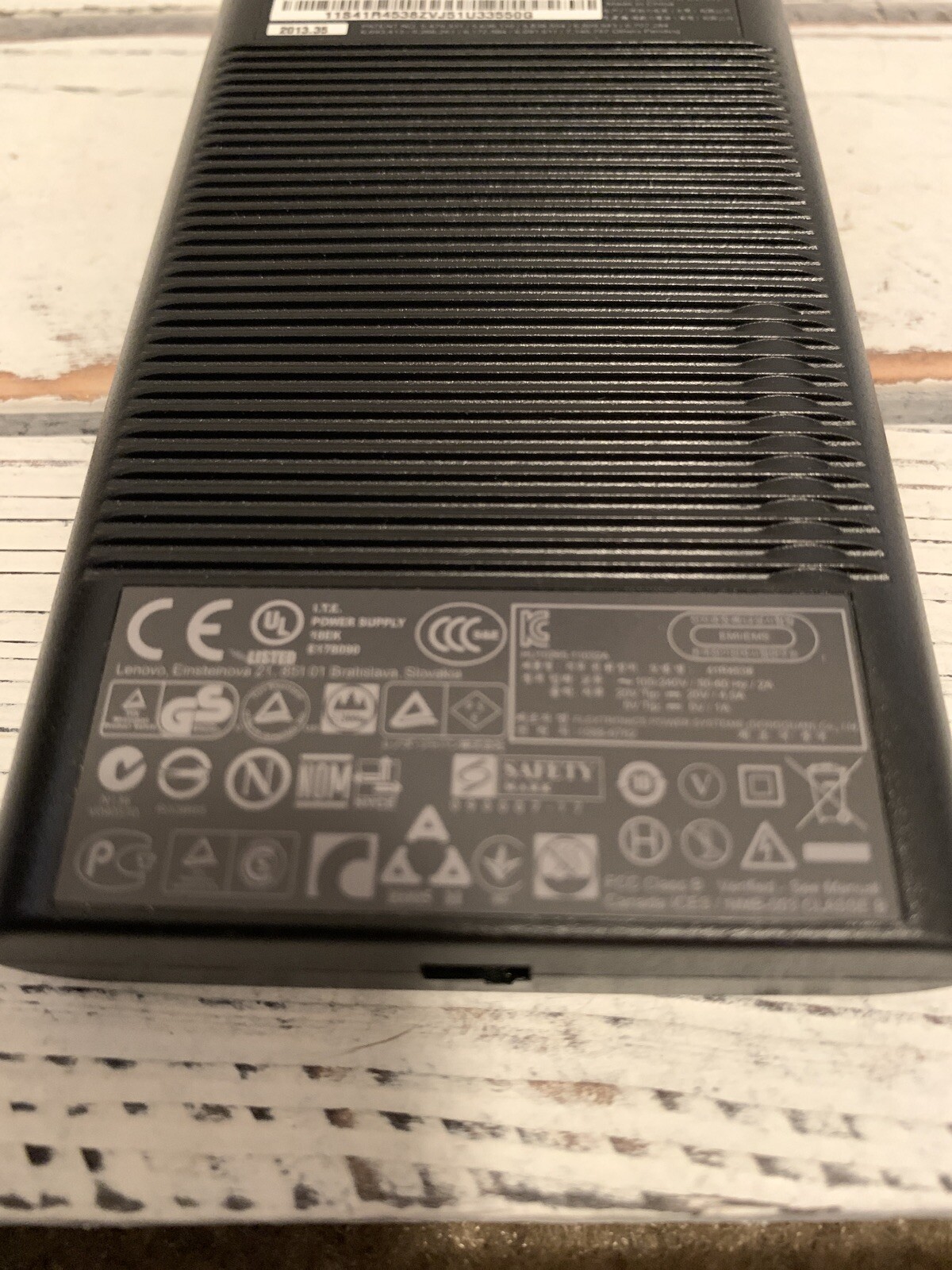 Lenovo 41R4538 41R4510 90W Ultra Slim AC/DC