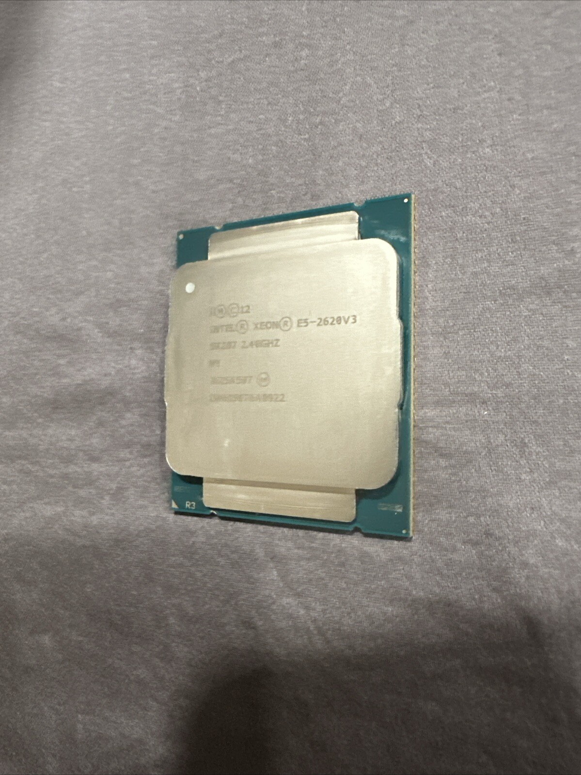Intel Xeon E5-2620 V3