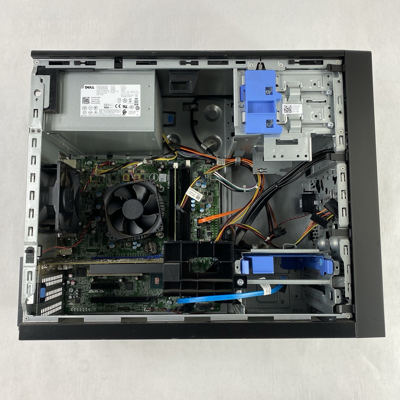 Dell Precision Tower 3620 MT i7-7700 3.60 GHz 8 GB RAM No HDD/OS Nvidia P2000