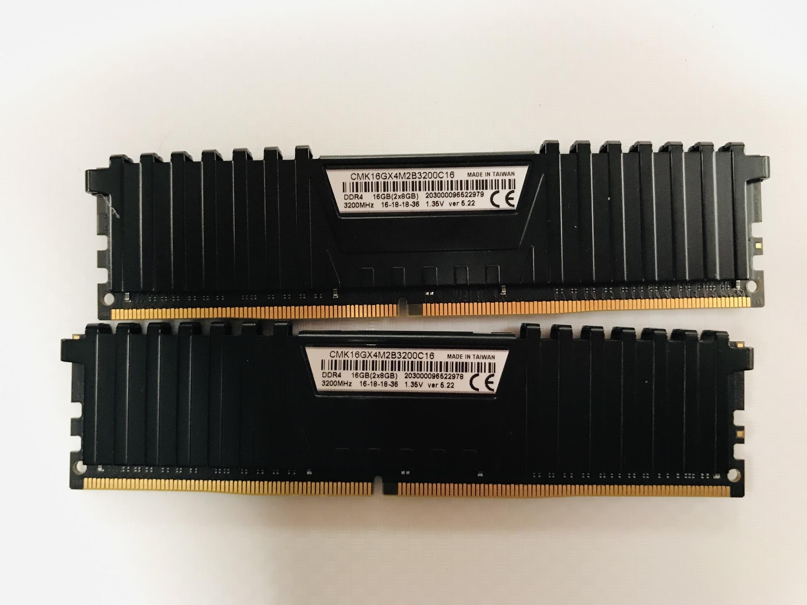 Corsair Vengeance LPX 16GB (2x8GB) DDR4 RAM 3200MHz (CMK16GX4M2B3200C16)