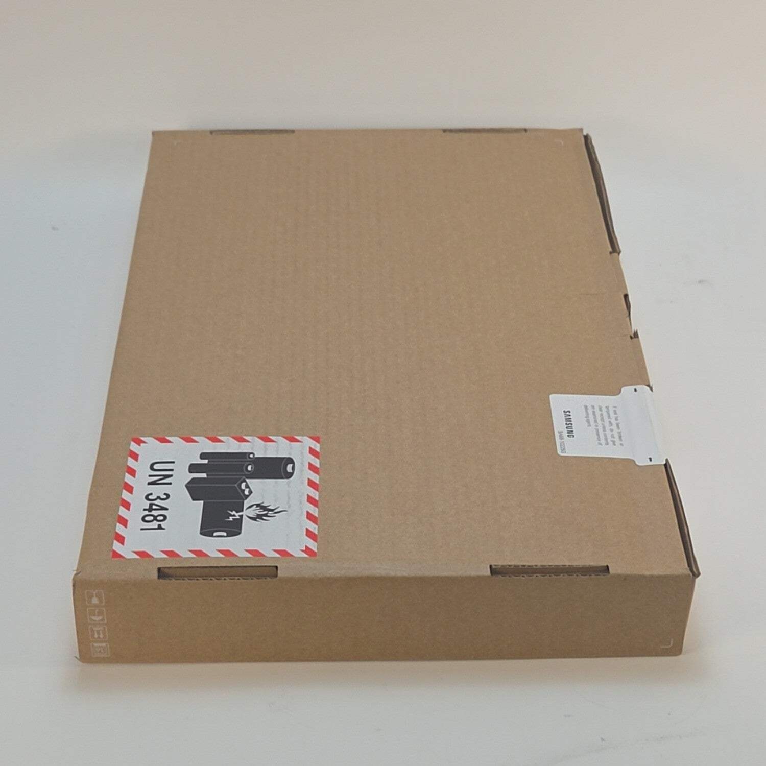 New Samsung Galaxy Book6 16″ Intel Core Ultra 7 355 1.7GHz 16GB RAM 512GB SSD