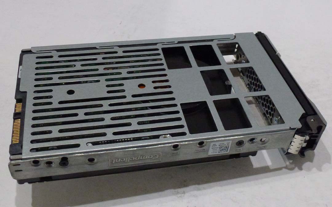 Dell Compellent 06DG83 600GB SAS 15K Hard Drive, 6DG83, HUS156060VLS600 0B24550