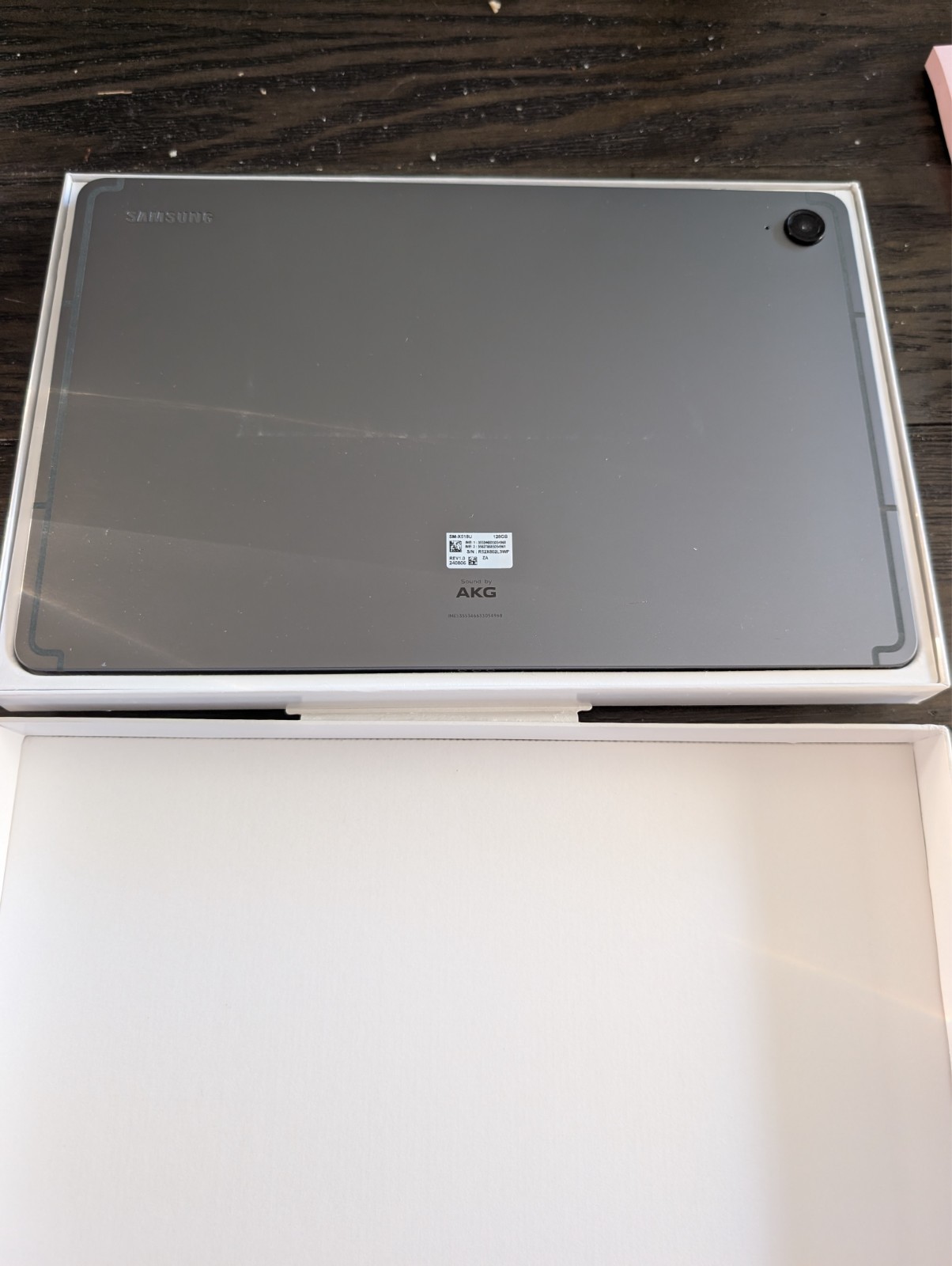 Samsung Galaxy Tab S9 FE SM-X518U 128 GB, Wi-Fi + 5G, 10.9 in – Gray