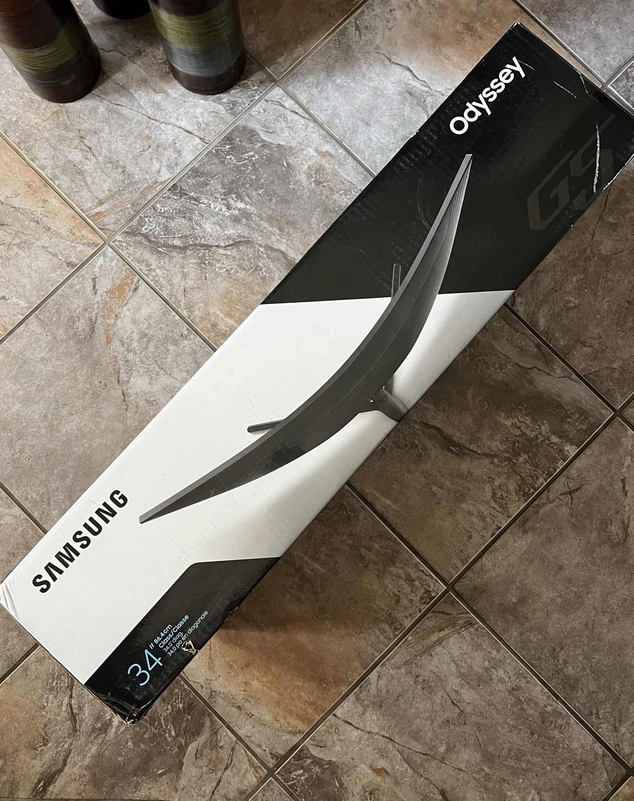 Samsung Odyssey G5 34″ Curved 3440×1440 VA 165Hz 1ms Monitor C34G55TWDN