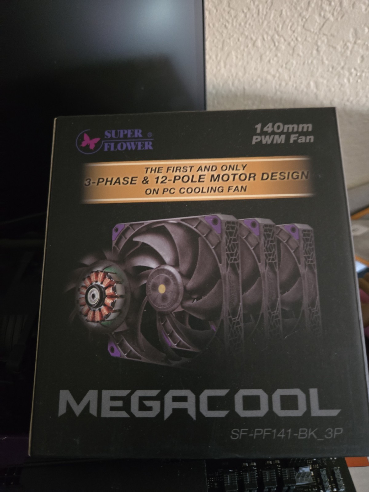 SUPER FLOWER MEGACOOL 140mm PWM Case Fan 4-Pin 2700RPM 130CFM Black