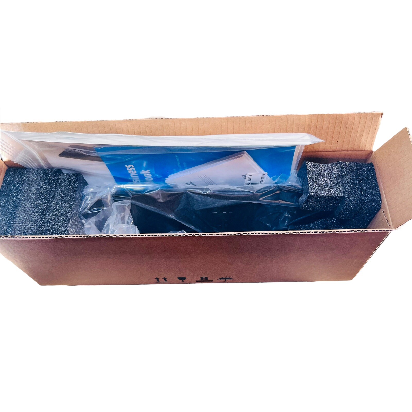 HP 2013 UltraSlim Docking Station D9Y32AA#ABA Black Brand New Open Box