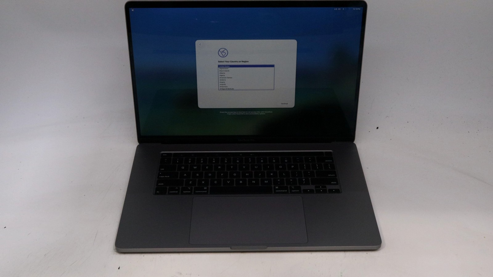 Apple Macbook Pro 16″ i9-9980HK 64GB 1TB – Very Good