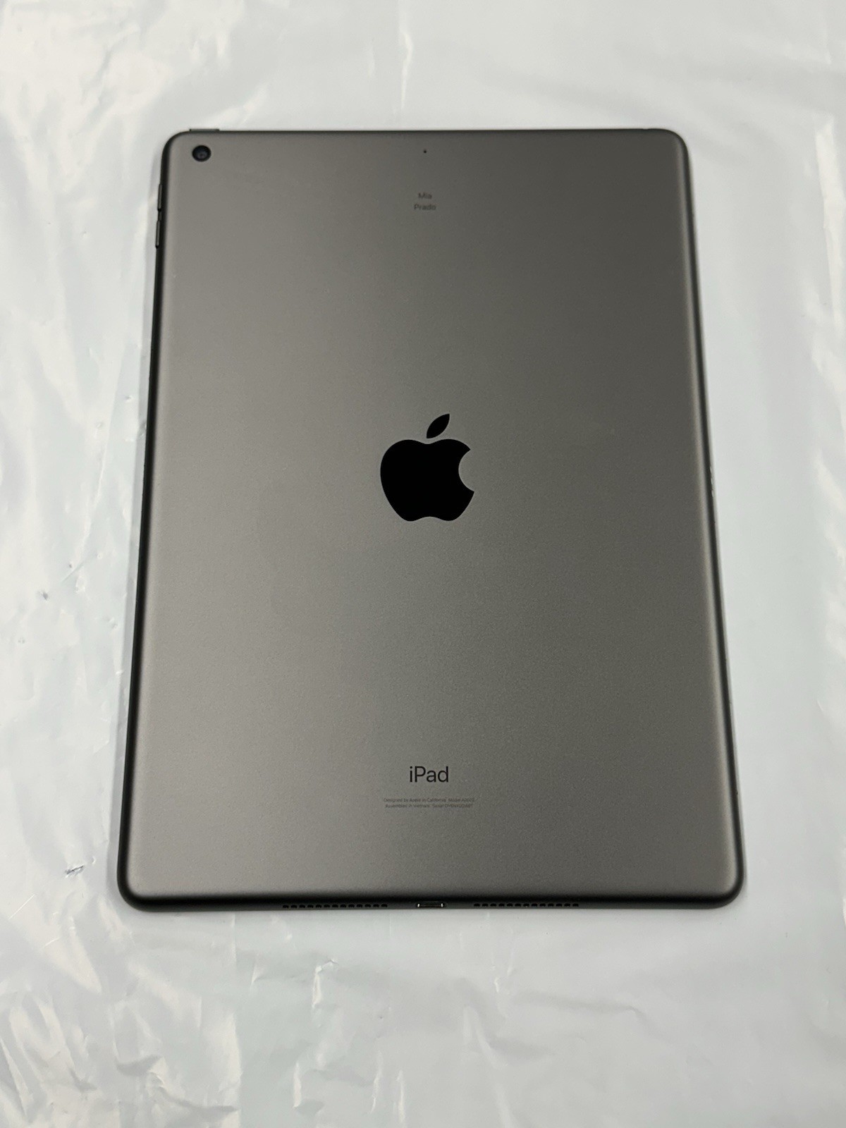 Apple iPad 9th Gen 64GB A2602 Wi-Fi 10.2” MK2K3LL/A + Case & Apple Pencil Bundle