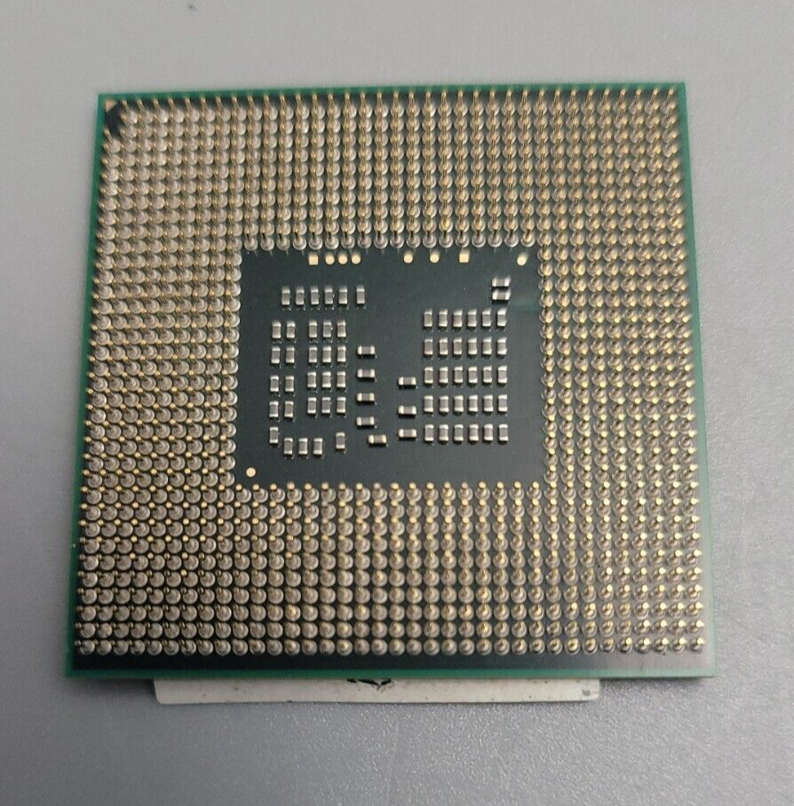 Intel® Core™ i3-370M Processor (3M cache, 2.40 GHz) FC-PGA10 – SLBUK