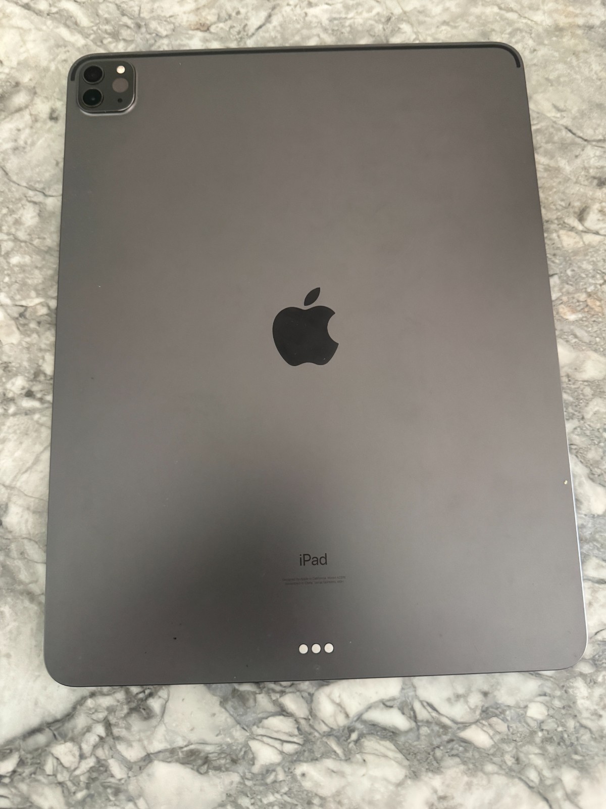Apple iPad Pro 12.9-inch (5th generation) A2379 256 GB, Wi-Fi + 5G, 12.9 in -…