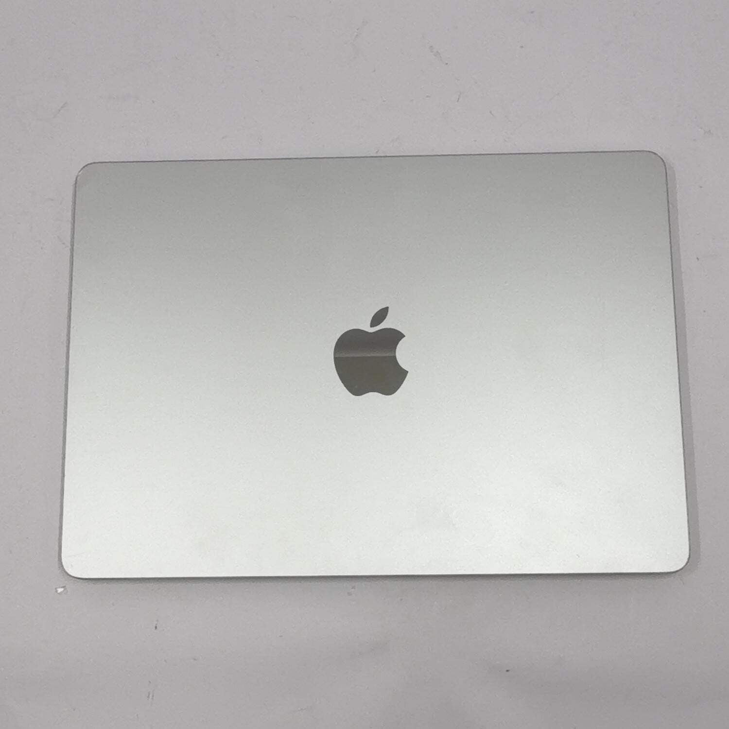 2024 Apple MacBook Air 13.6″ M3 8C GPU 4.0GHz 16GB RAM 256GB SSD MC8H4LL/A