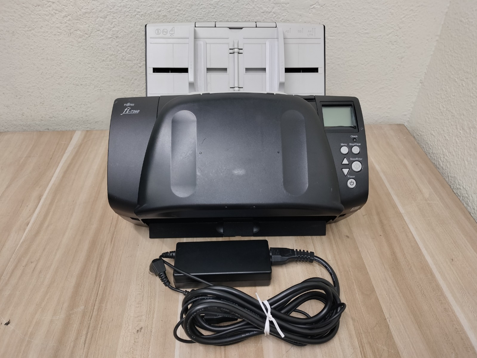 Fujitsu fi-7160 Duplex Sheetfed ADF Color Document Scanner PA03670-B055