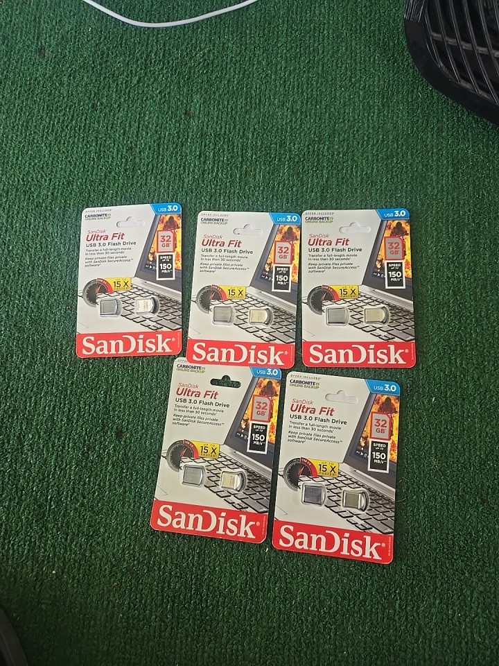 Lot Of 5 SanDisk Ultra Flair USB 3.0 Flash Drive Memory 32GB