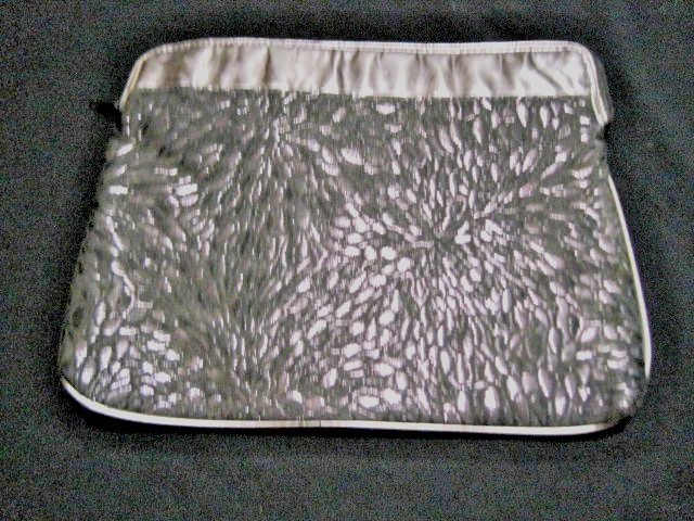 Avon Black Metallic Shimmer Laptop Case Light Wear Fits 14″ Lap top