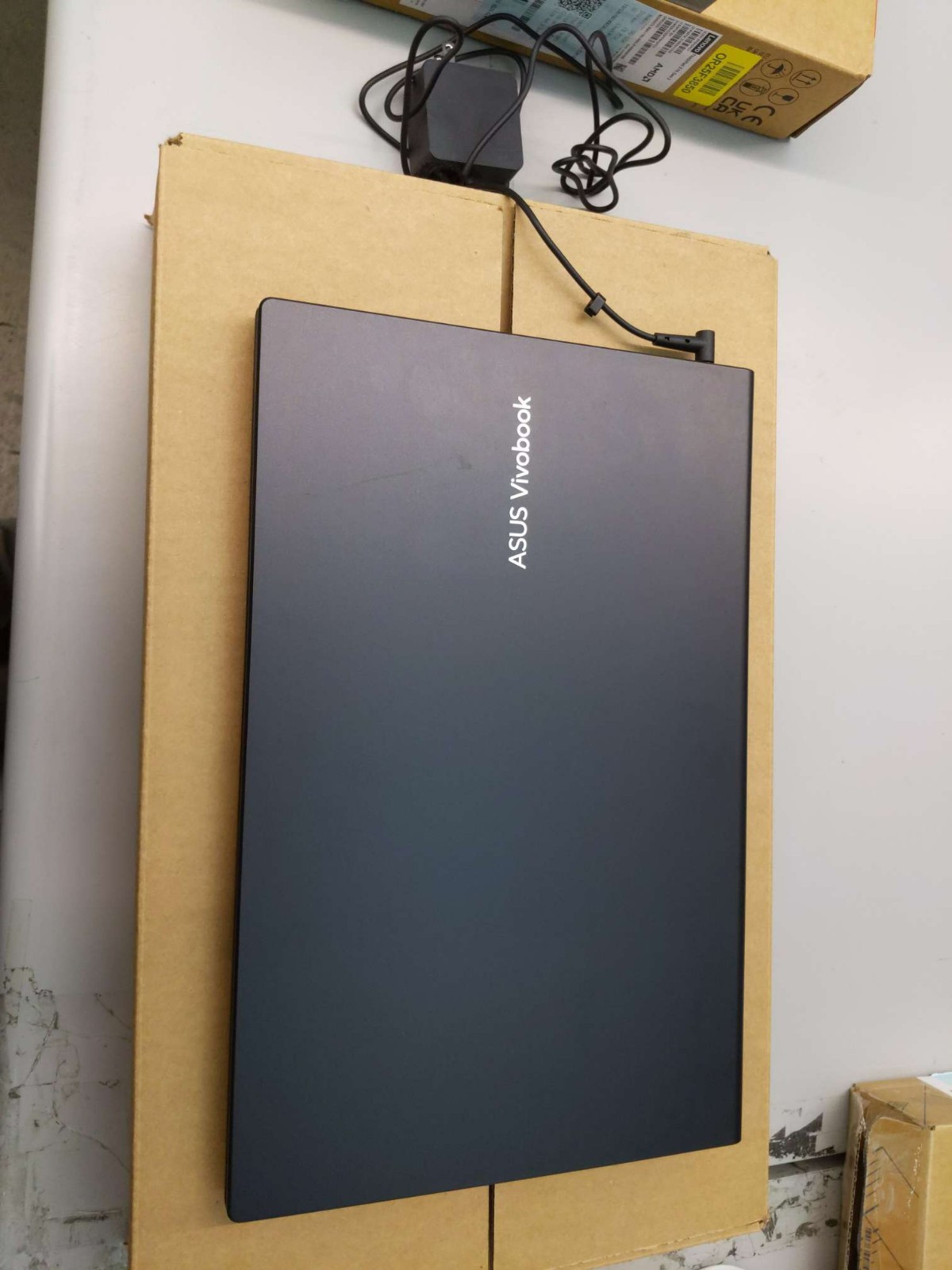 ASUS VivoBook F1500EA 15.6″ FHD Laptop Core i5-1135G7 8GB 256GB SSD Win 11 Home