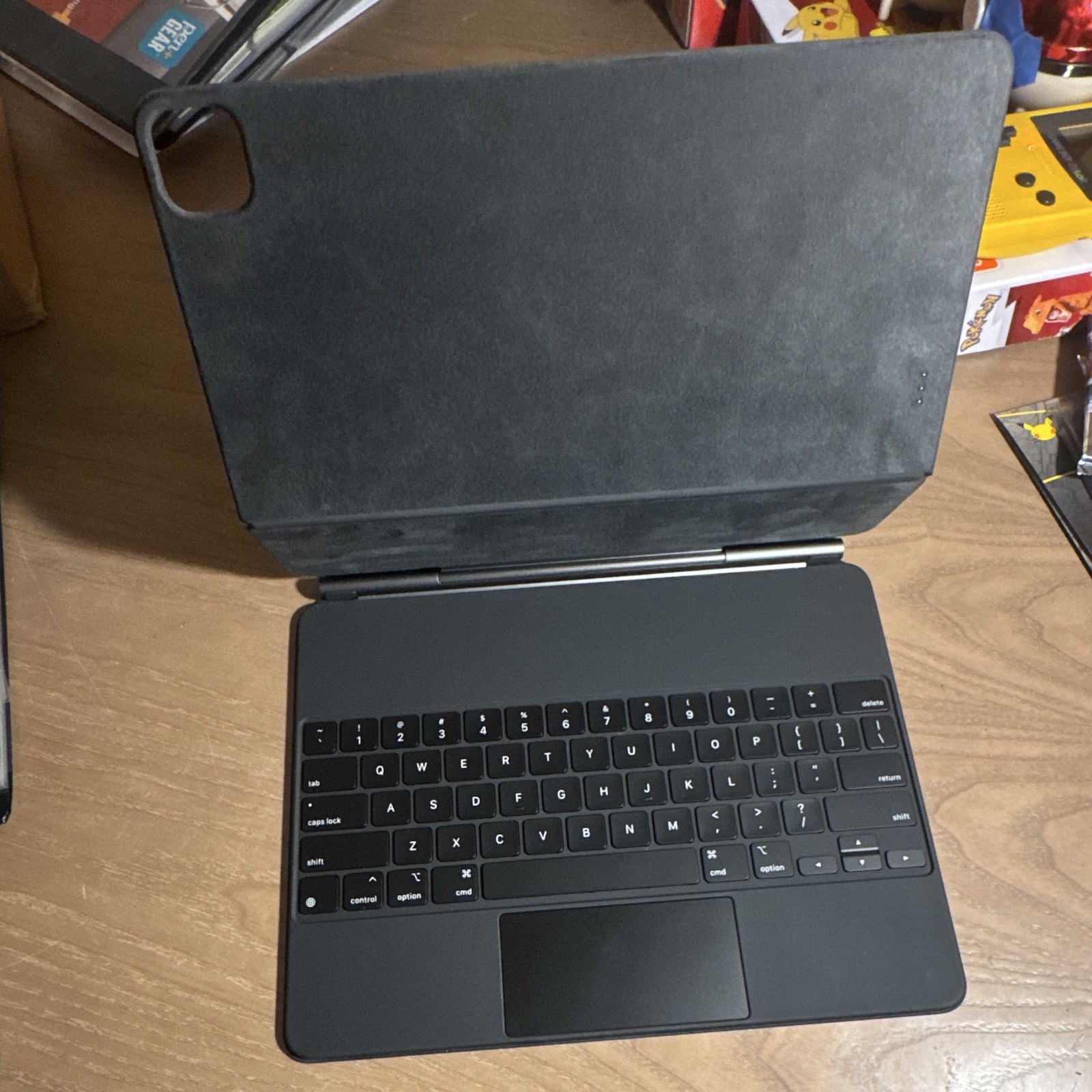 Apple Magic Keyboard Keyboard Folio/Case Black Magnetic Integrated Stand