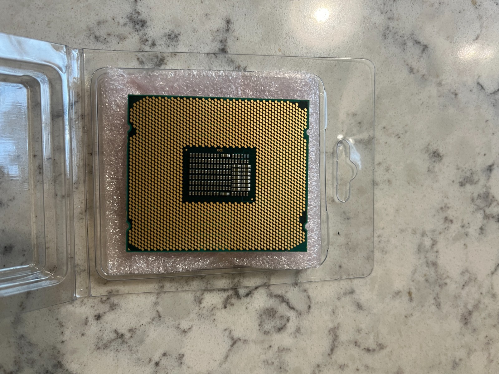 INTEL Core i9-10900X (19.25M Cache, up to 4.70GHz) 10-Cores LGA2066 CPU – SRGV7