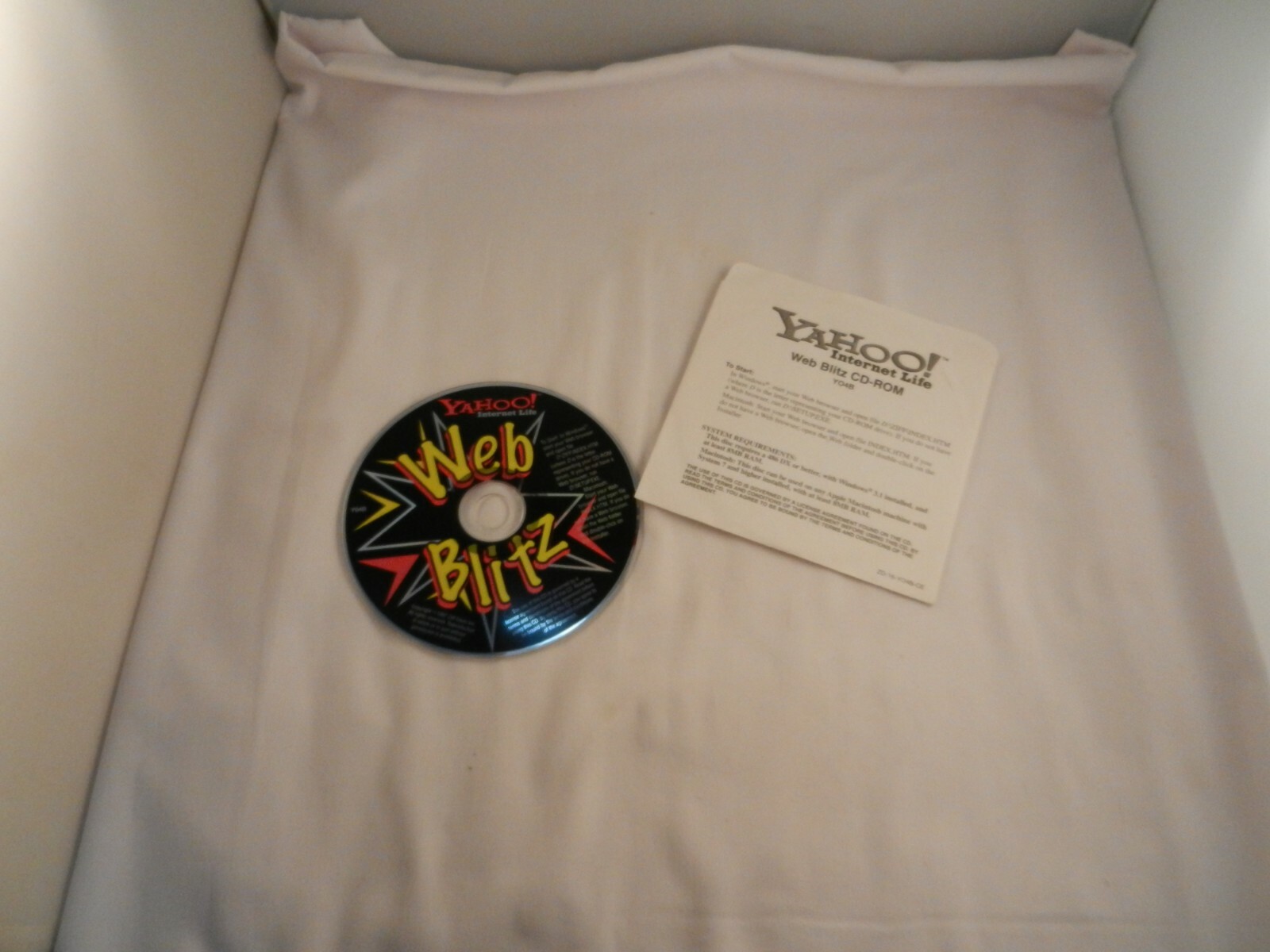YAHOO! WEB BLITZ CD-ROM