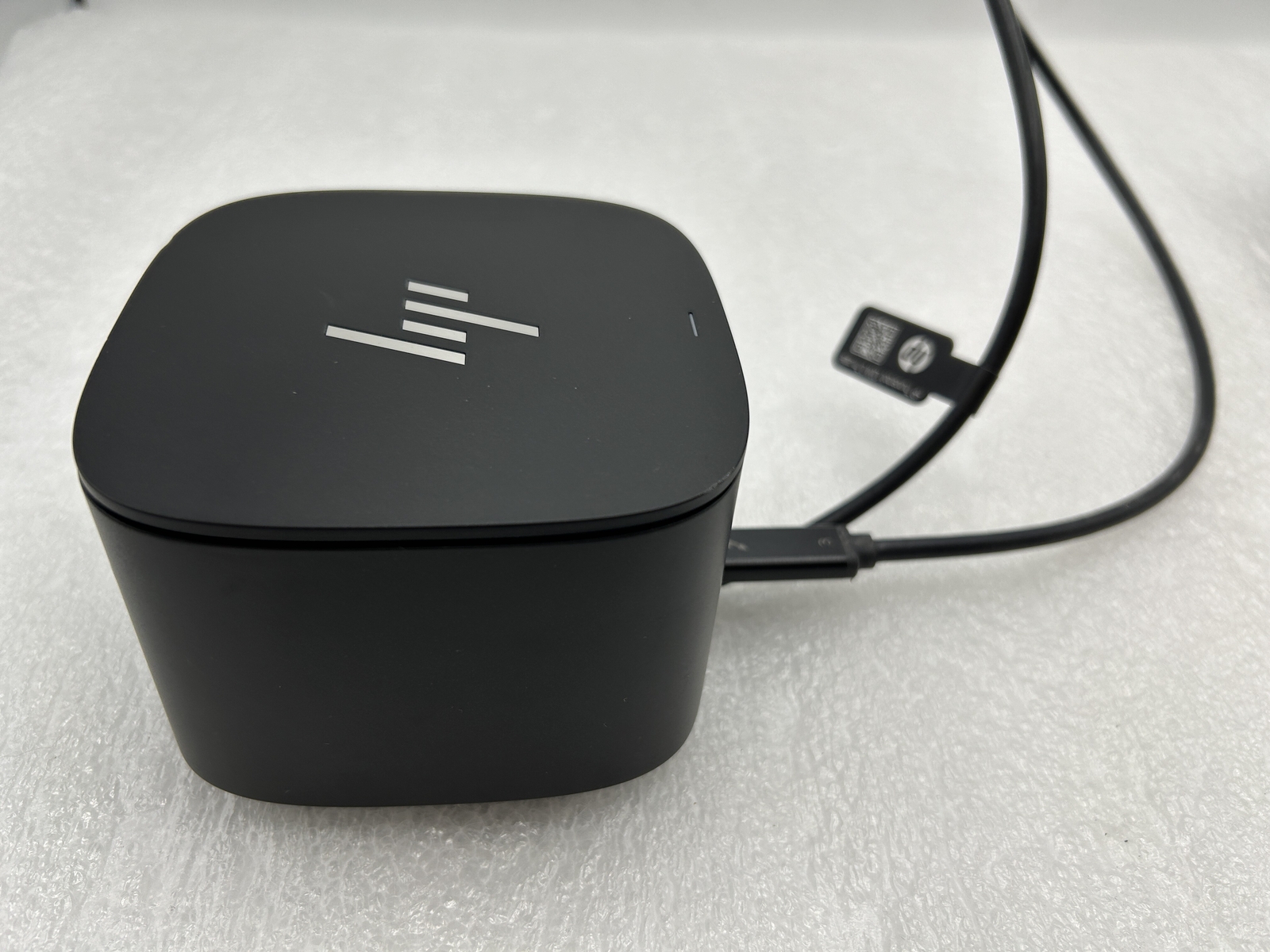 HP Thunderbolt 120W G2 Docking Station HSN-iX01 with 120w AC Adapter – Free S/H