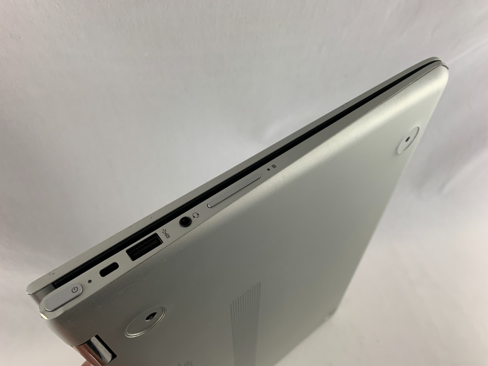 HP Envy x360 m6-aq105dx Intel Core i7-7500U For Parts/ Repairs, Cracked Screen