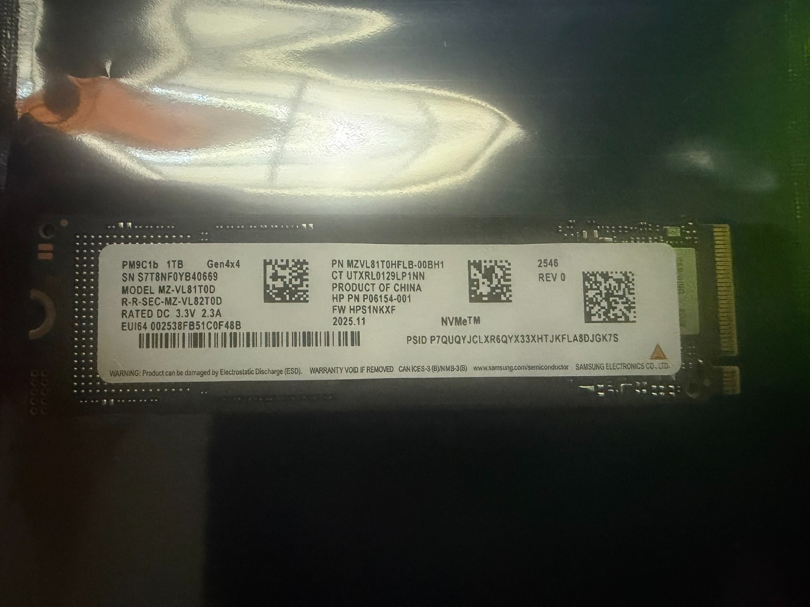 Samsung PM9C1b 1TB NVMe M.2 2280 SSD PCIe Gen 4.0