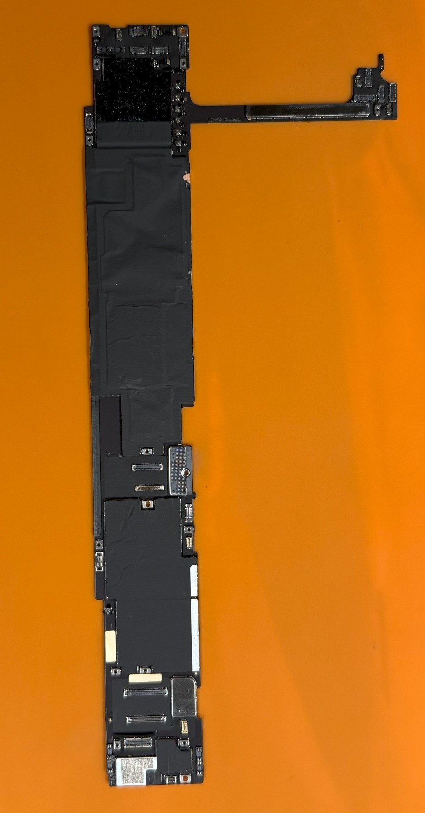 Apple iPad Pro 12.9″ (2021) WIFI & CELLULAR M1 -A2379- 128GB Logic Board PCB