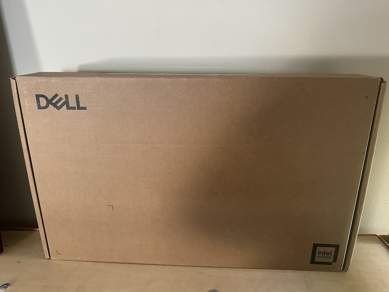 Dell 16 DC16251 Intel Core 7 150U 16GB RAM 512GB SSD Silver – Brand NEW Sealed