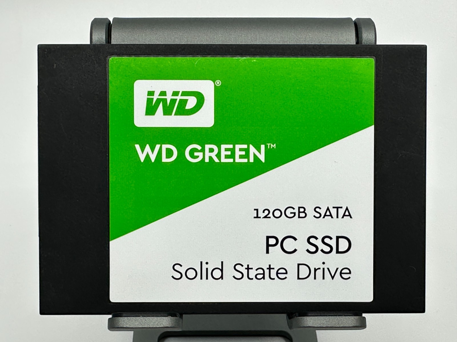 Western Digital WD 2.5″ WD Green SATA SSD 120GB SATA III 6Gbps SSD WDS120G1G0A