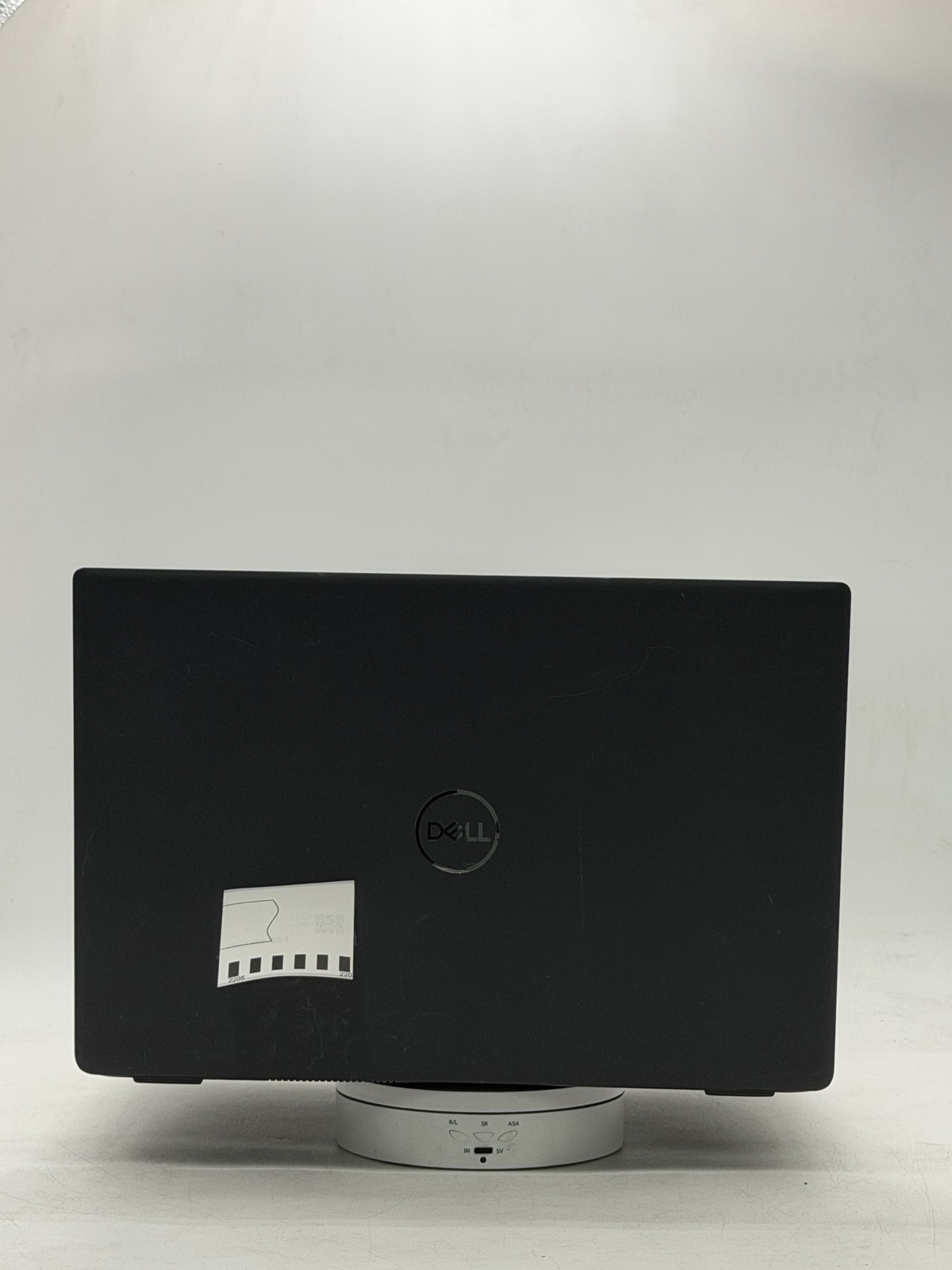 Dell Latitude 3510 15.6″ 8GB 256GB i3-10110U Win11 READ