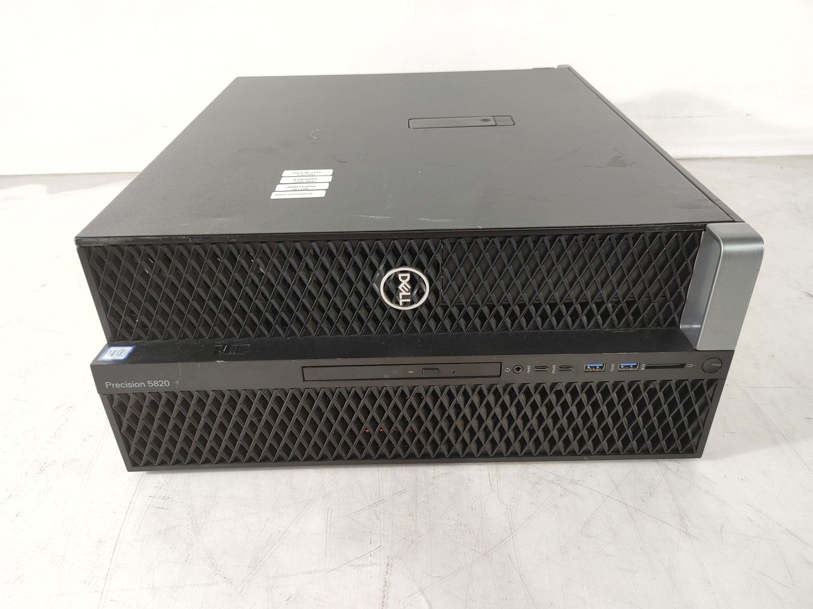 Dell Precision 5820 4.00 GHz Intel Xeon W-2125 8 GB DDR4 Workstation No