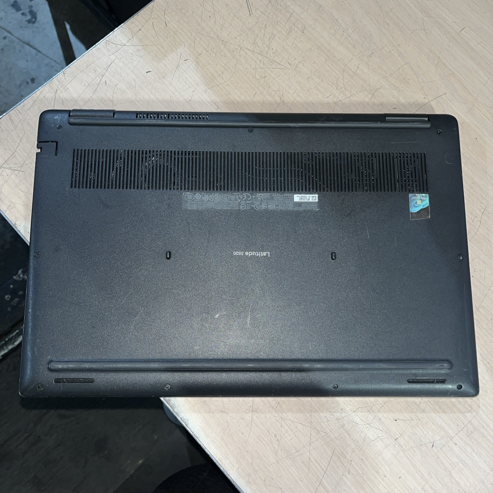 DELL LATITUDE 3520 INTEL CORE I7-1165G7 16GB RAM NO HD