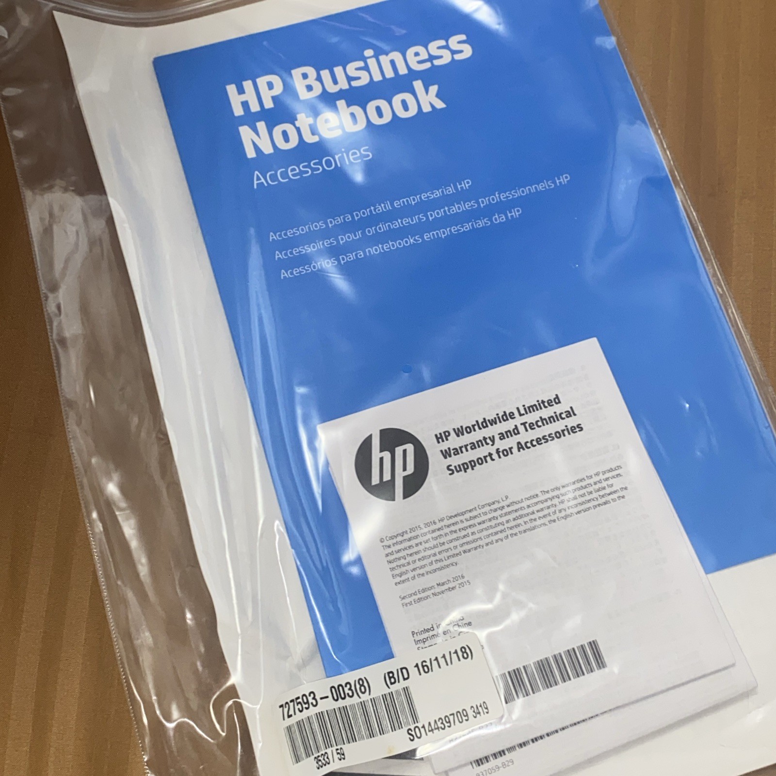 NEW HP UltraSlim Docking Station Docking Station with Ac Adapter
