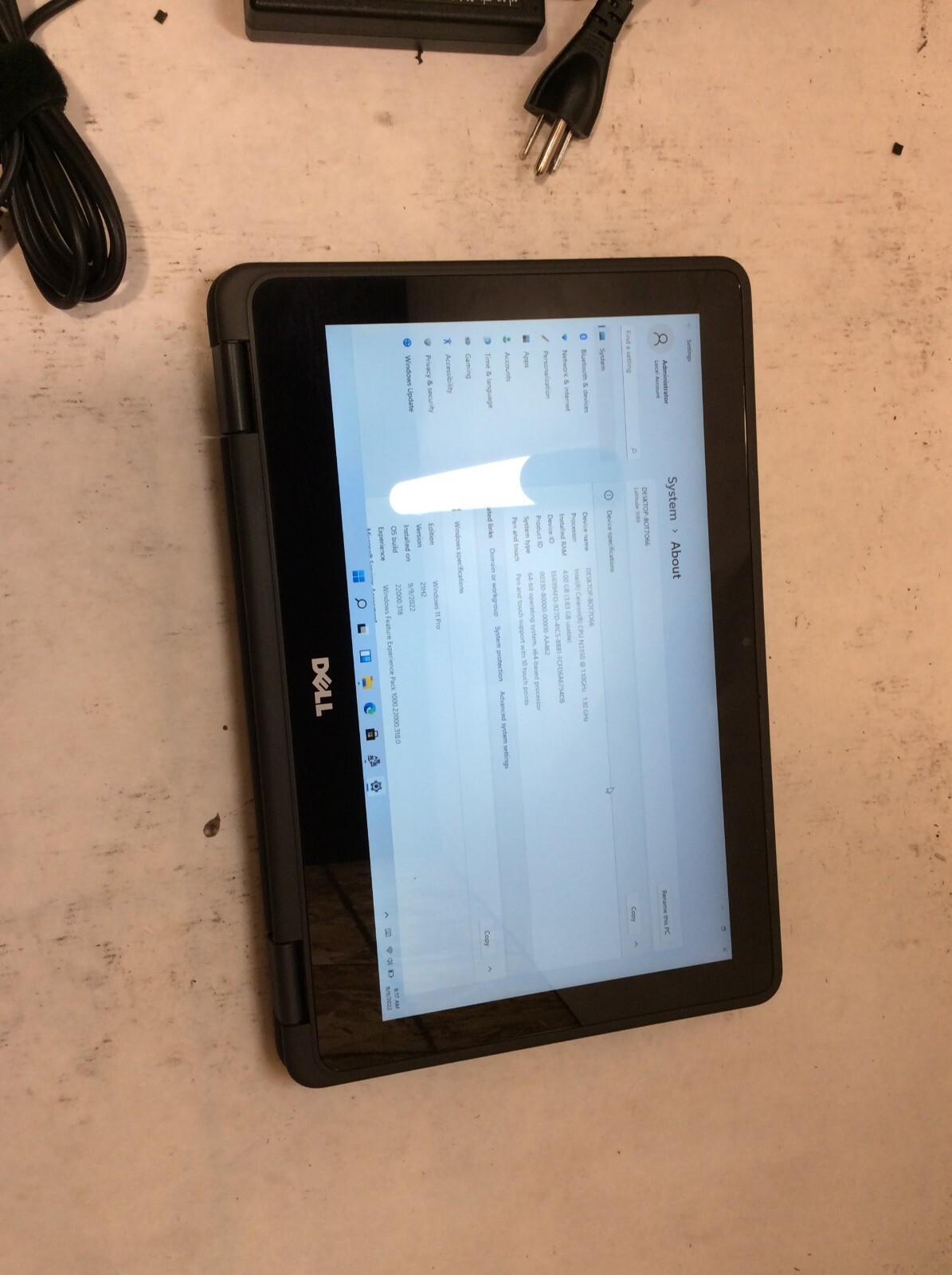 Dell 3189 11.6″ 2-in-1 Touch Laptop N4200 – 128GB – 4GB – Front Facing Camera