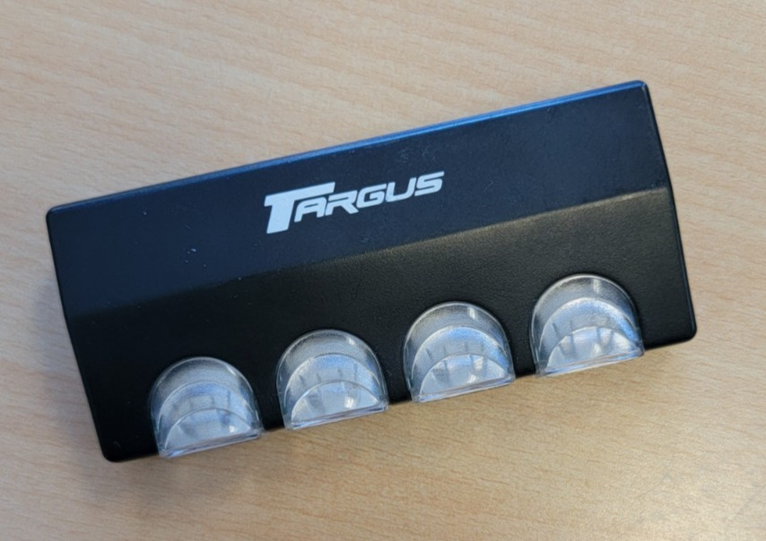 Targus PA055 Black 4 Port Universal USB 2.0 Hub PC/MAC NO CABLES PARTS/REPAIR