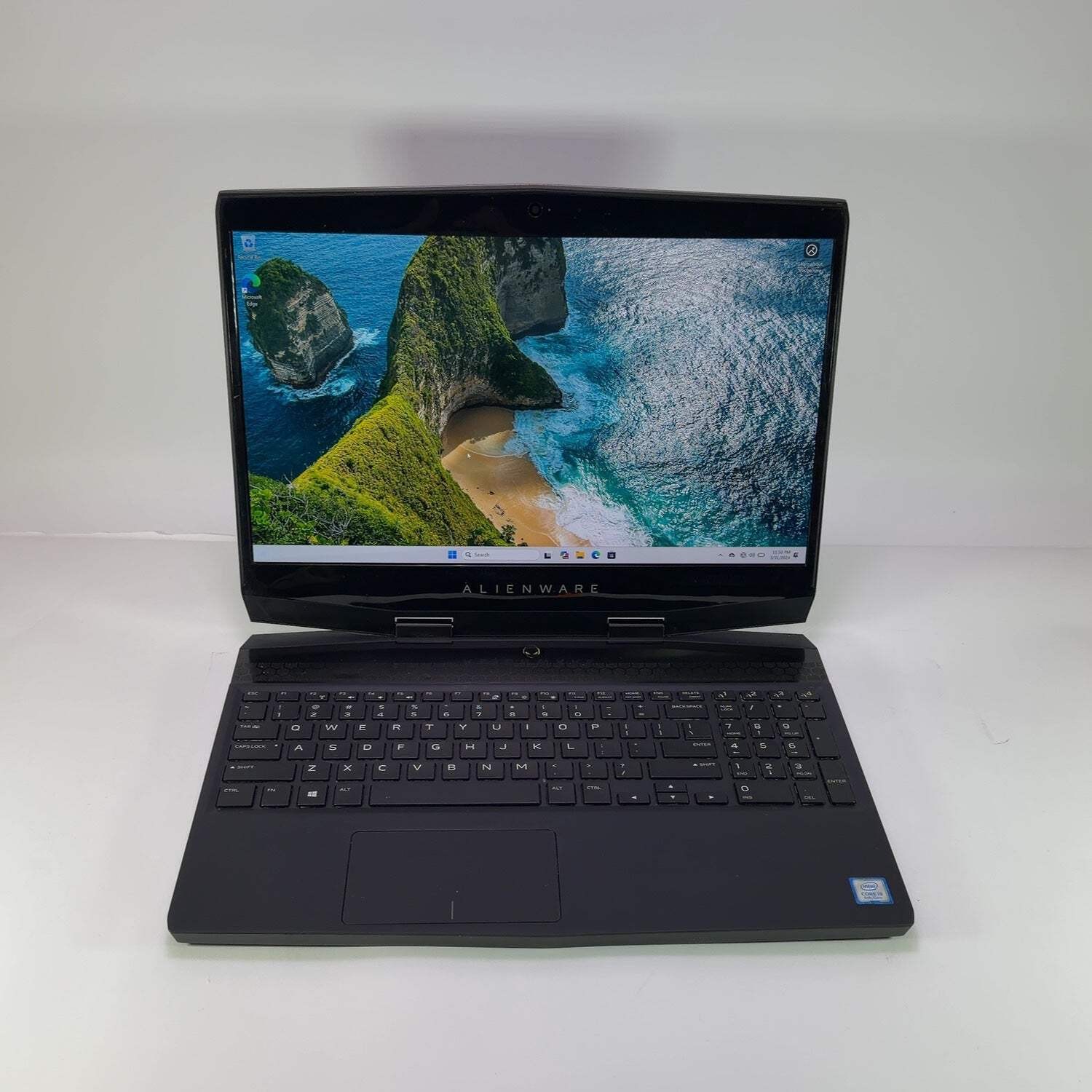 Alienware M15 15.6″ i9-8950HK 2.9GHz 32GB RAM 512GB SSD GeForce RTX 2080 Max-Q