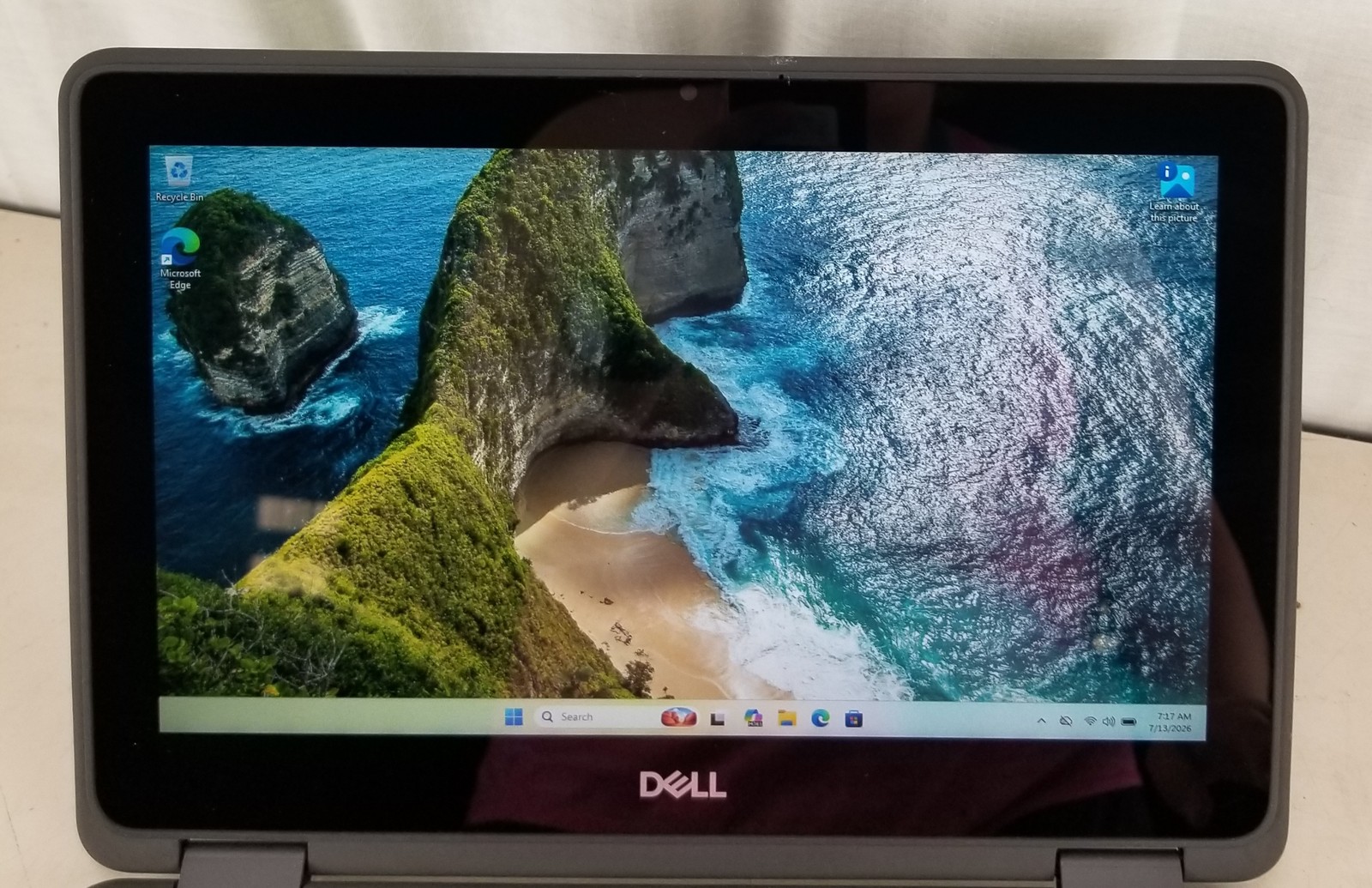Dell Latitude 3190 2-n-1 Silver N5030 @ 1.10GHz 8GB 128GB SSD WIN 11 PRO EDUCATI