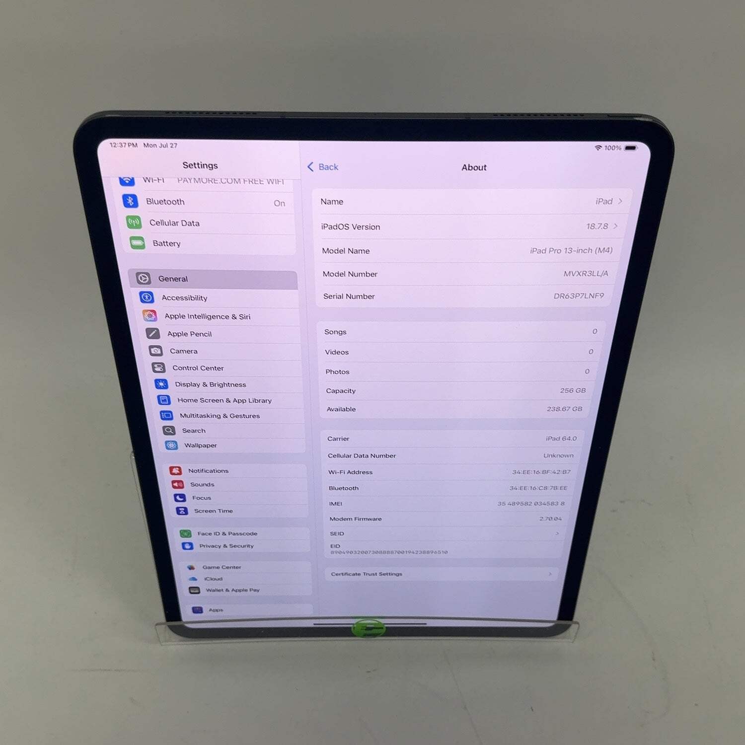 Unlocked Apple iPad Pro 13″ M4 256GB 18.7.8 Space Black MVXR3LL/A