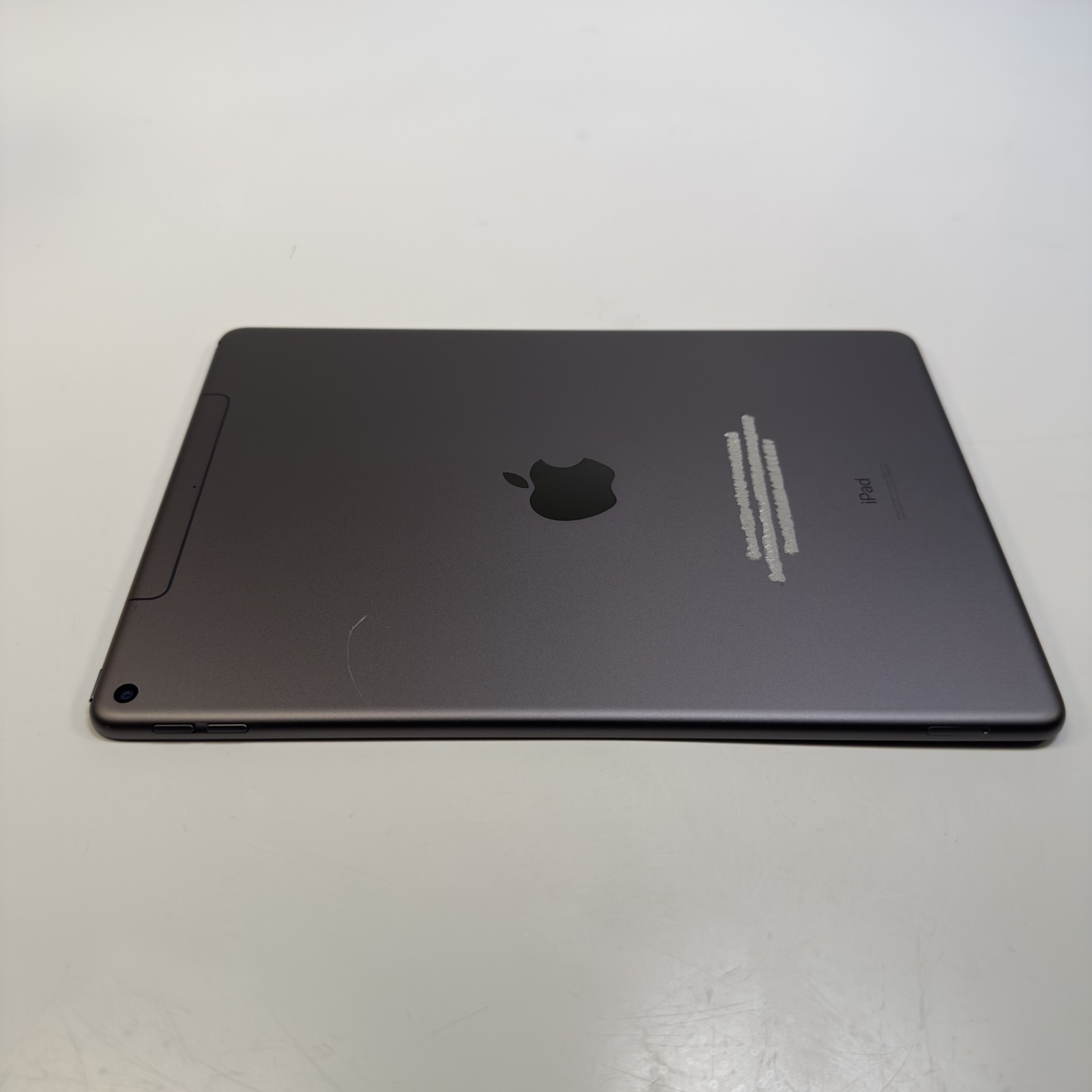 Apple 10.5″ iPad Air 3 64GB MV152LL/A | C Grade