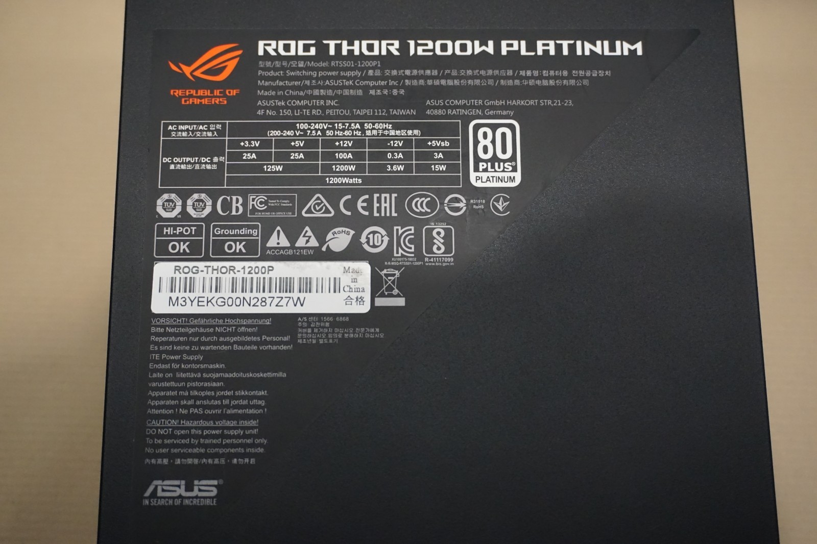 ASUS ROG Thor 1200W Platinum ATX Modular Power Supply RGB 80 PLUS