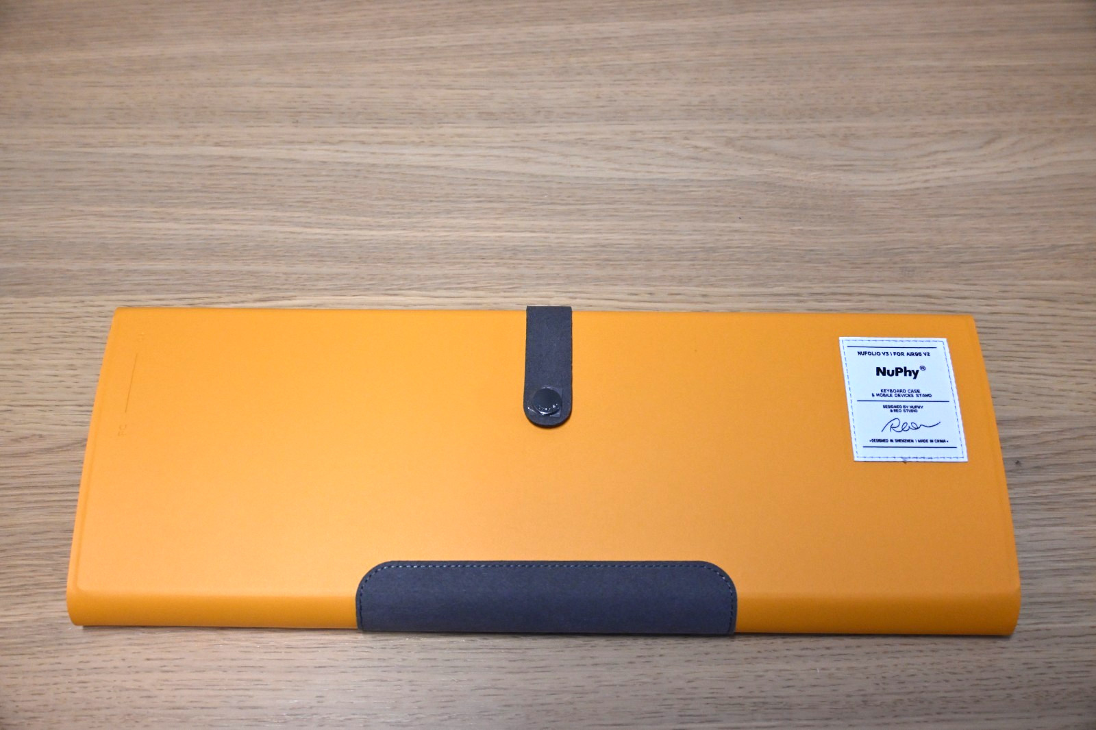 NuPhy Air96 V2 Mechanical Keyboard Blue 2.0 Switches + NuFolio Case Wireless
