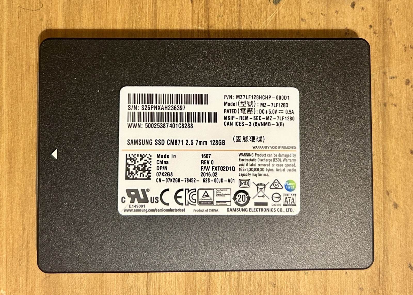 Samsung CM871 128GB 2.5″ SSD MZ-7LF128D