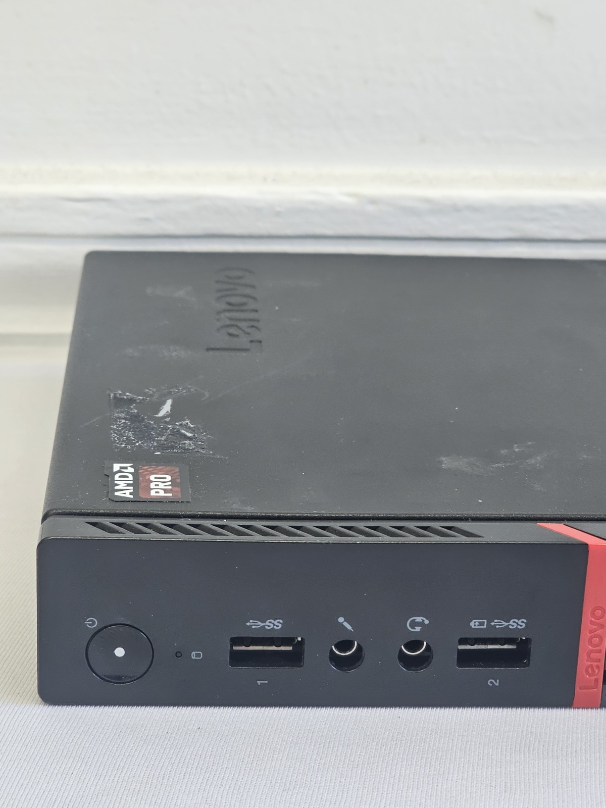 Lenovo ThinkCentre M715q Tiny PC – AMD A12-9800E – 8GB RAM 160GB HDD Win 10 READ