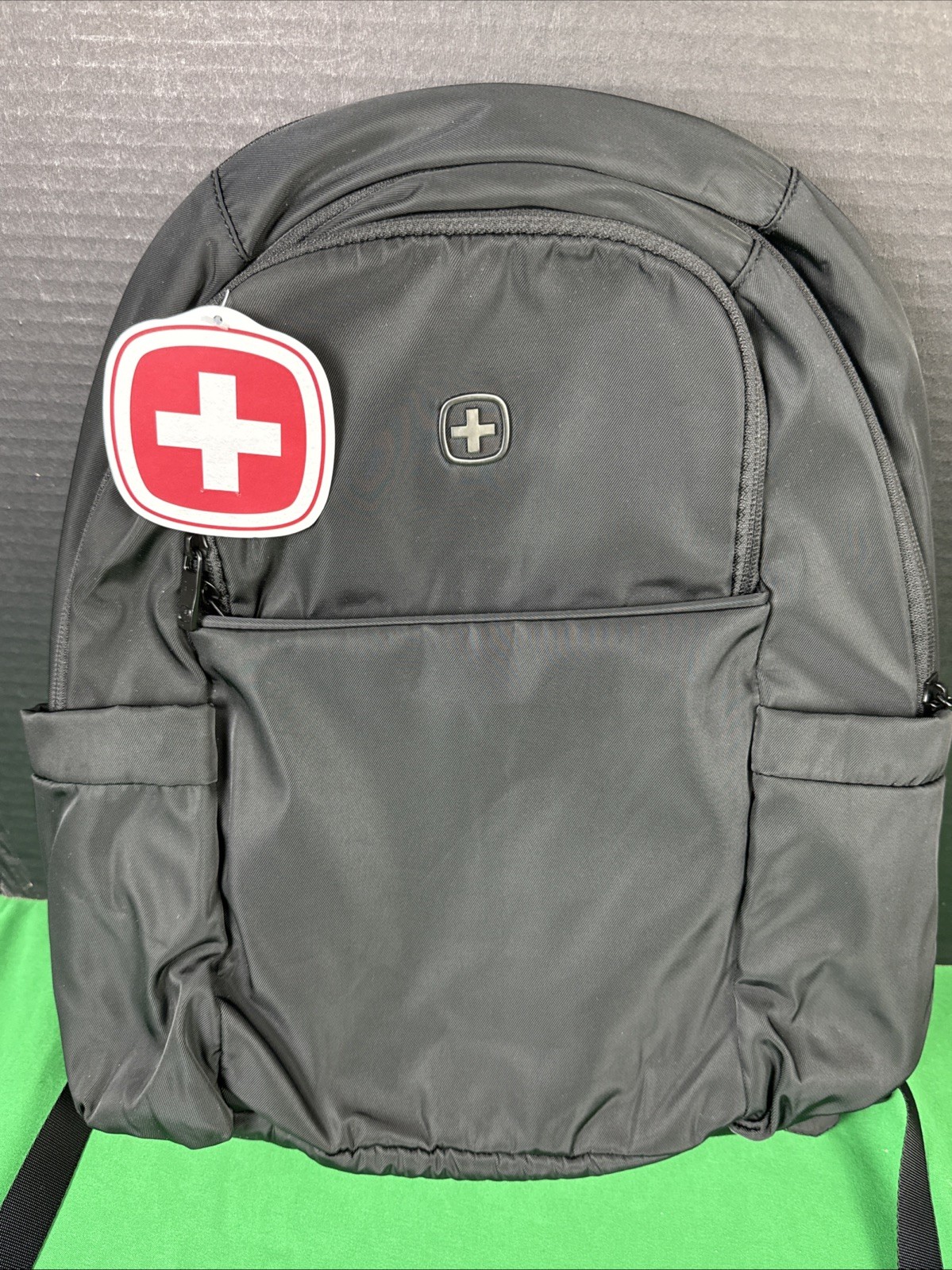 Swissgear 2822 Laptop Backpack Black – 13 inch laptop compatible