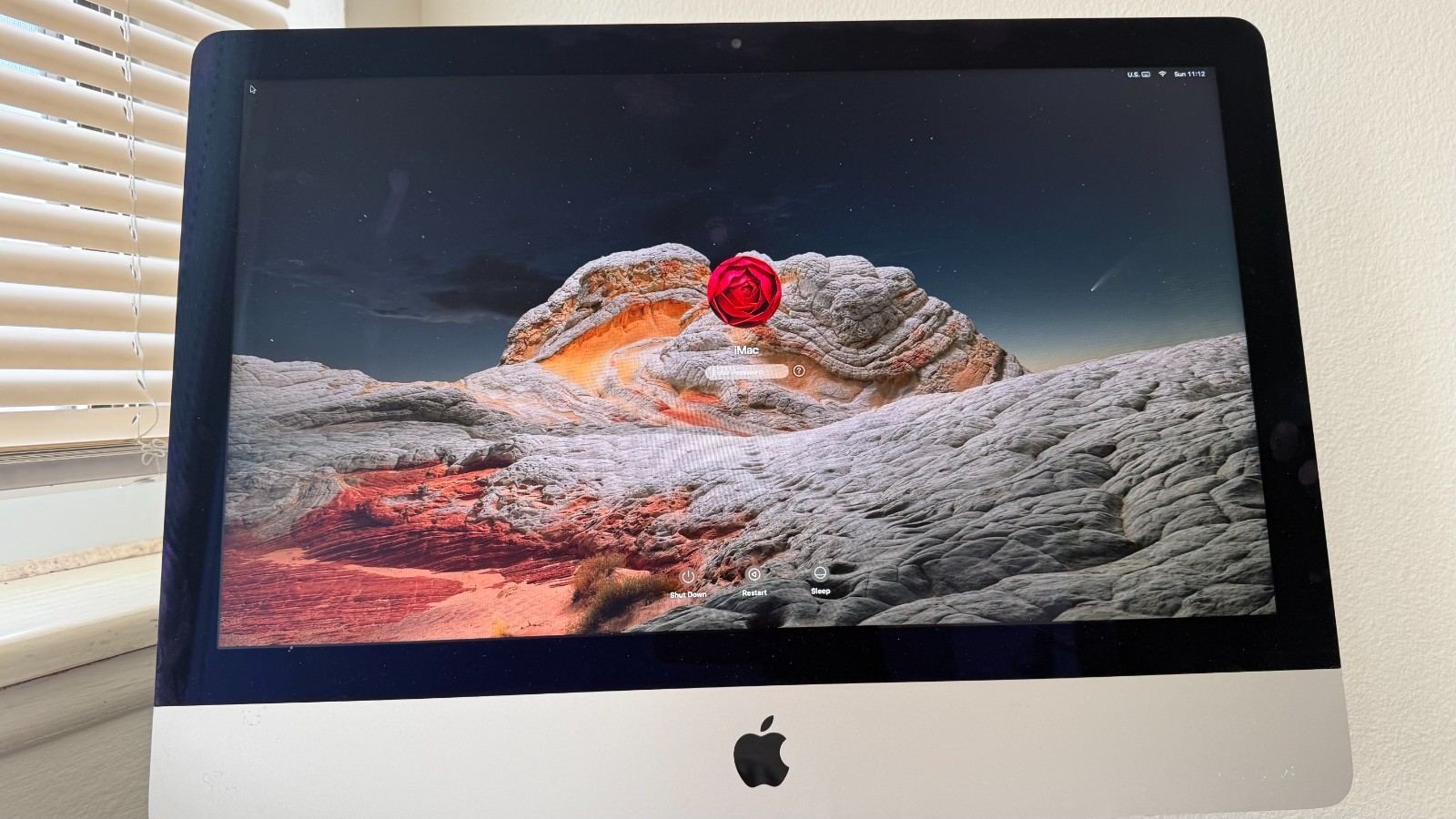 Apple macos monterey 8GB memory 1867 MHz DDR3 Intel HD Graphics 6000 1536 MB