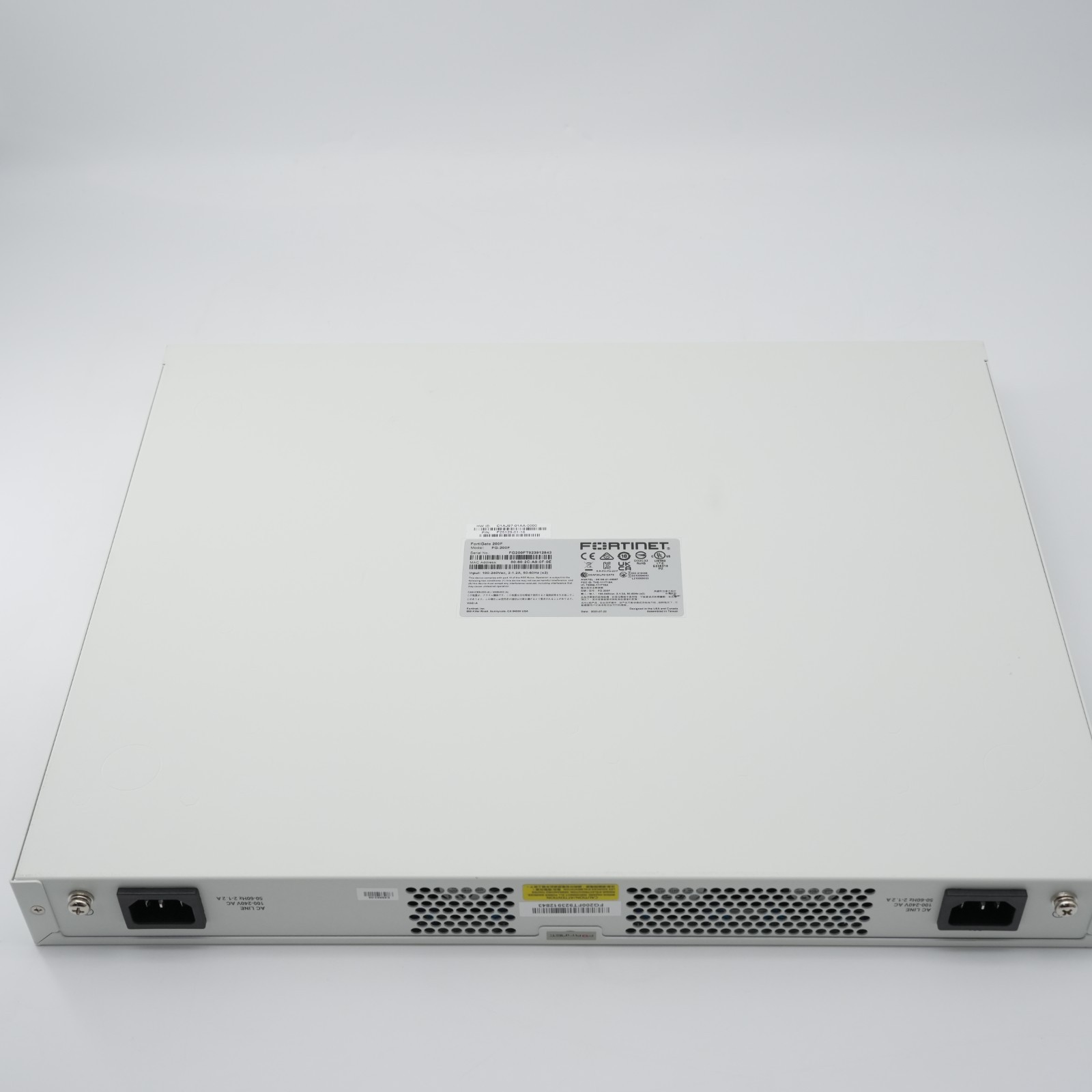 Fortinet FortiGate 200F FG-200F Firewall Security Appliance Tested Working Japan