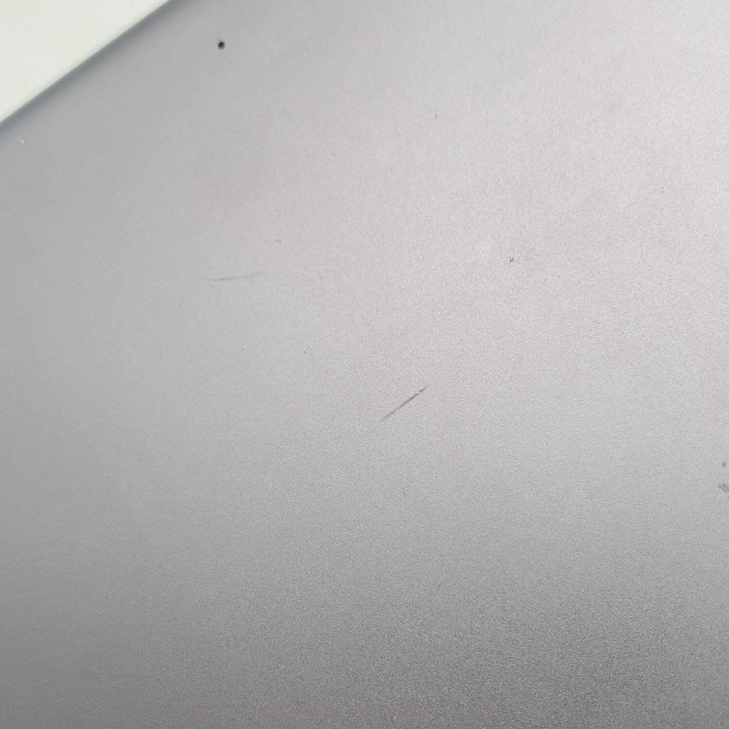 WiFi Only Apple iPad 9th Gen 64GB 26.2.1 Silver MK2K3LL/A