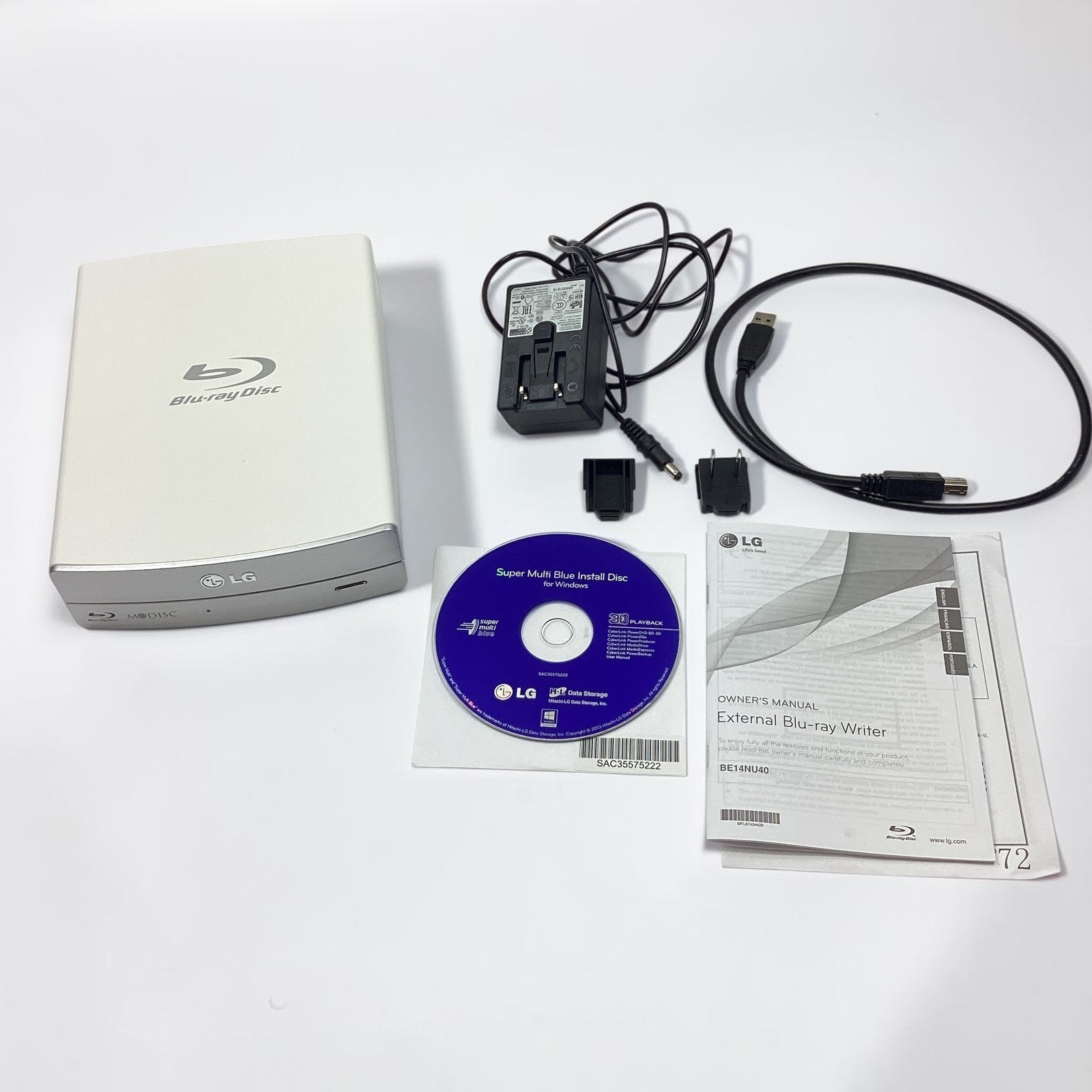 LG BE14NU40 External Blu-ray DVD Writer 14x USB 3.0 BDXL M-DISC Silver