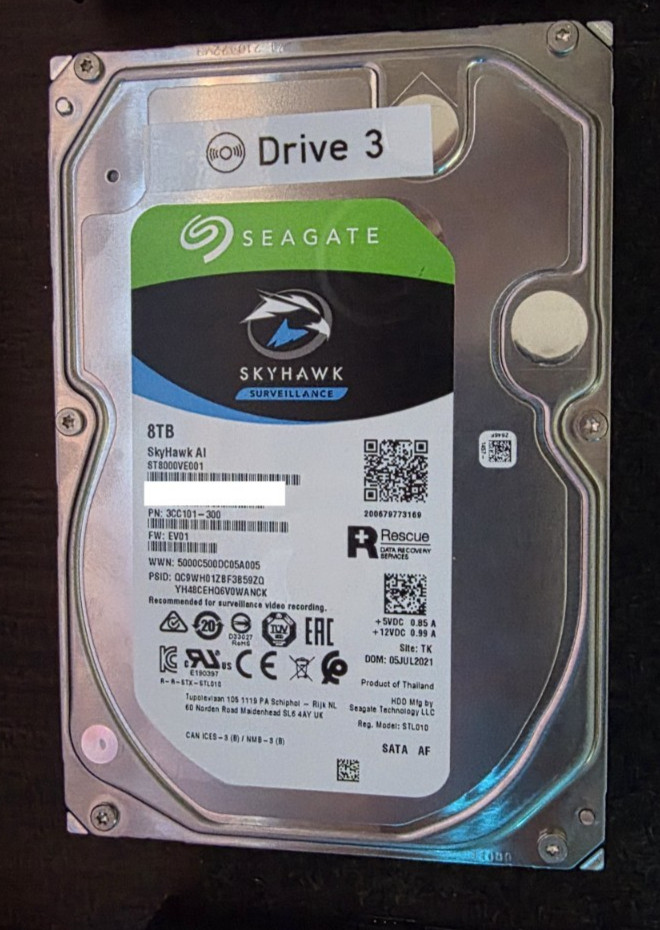 Seagate SkyHawk 7.8TB Internal 3.5″ (ST8000VX0022) HDD